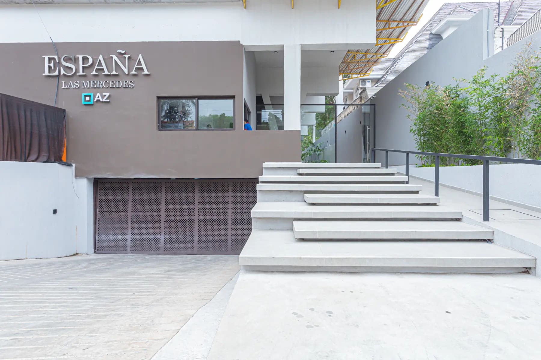 Featured image 4